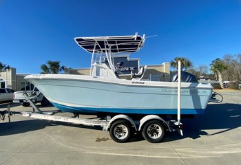 2016 Clearwater 2200 Boat